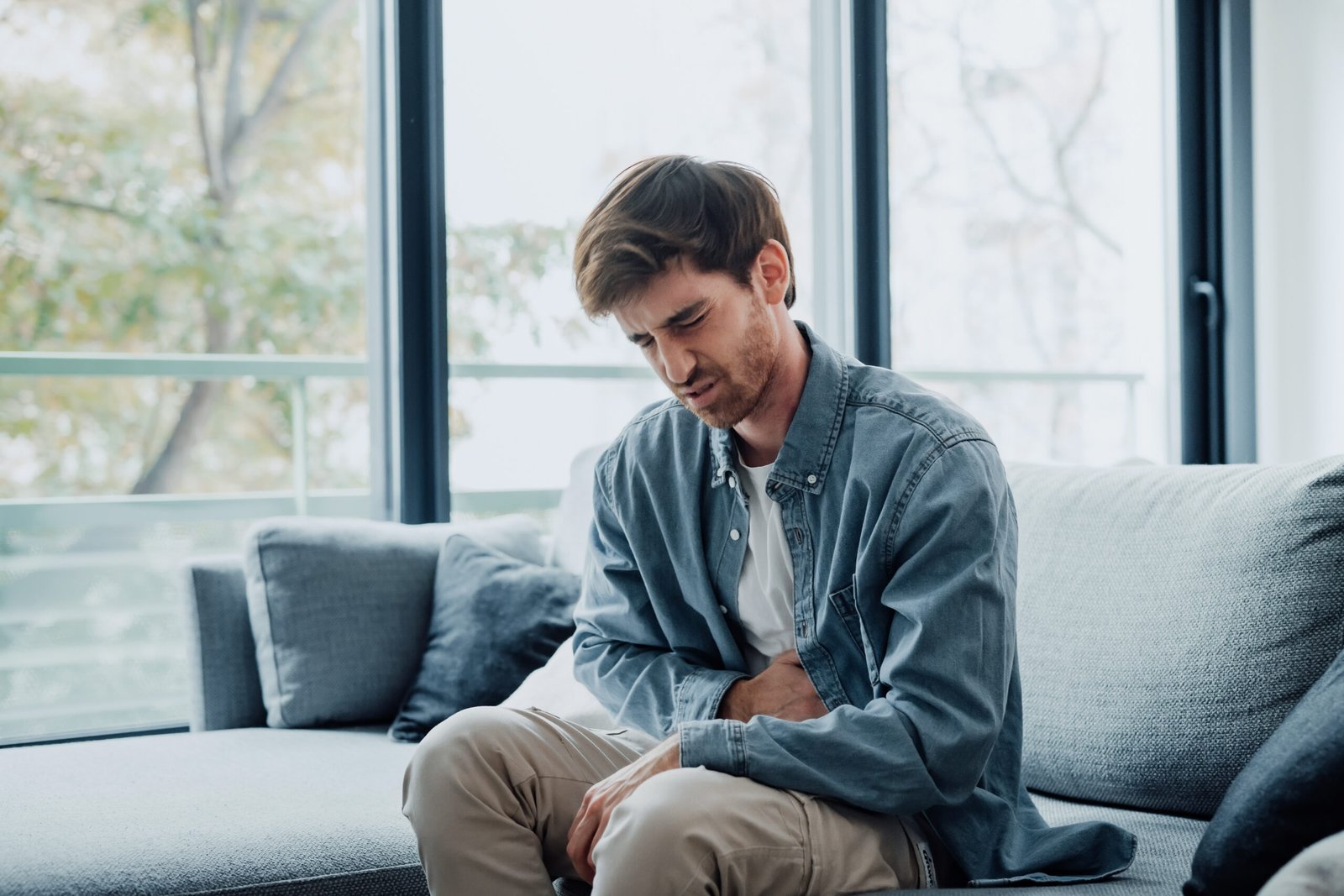 Dolor testicular y ETS: Guía clínica sobre epididimitis, síntomas y riesgos de infertilidad